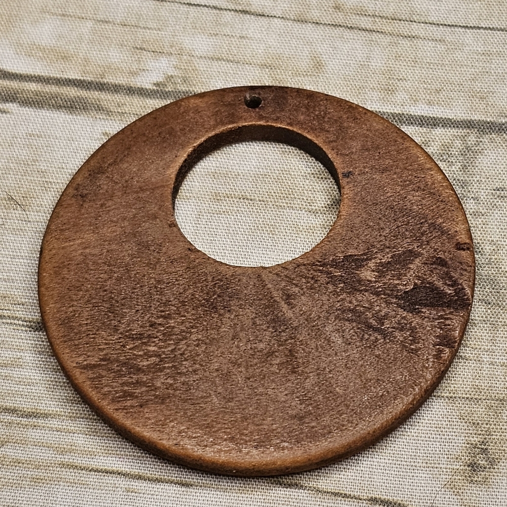 Wooden Cut Out Disc Pendant for Necklace